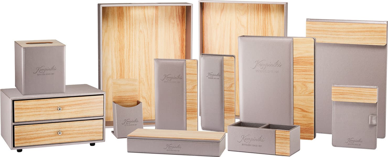 Hotel Leather Goods SNPG-0008