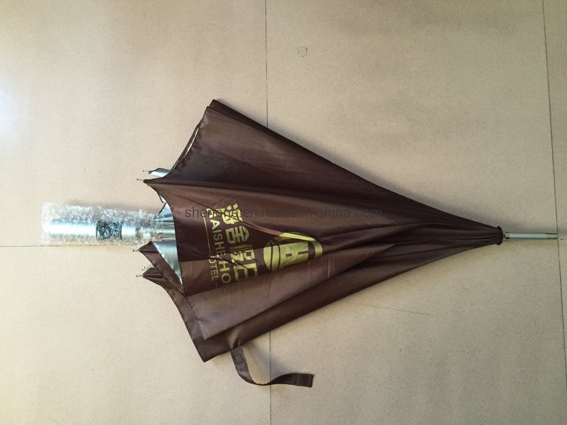 Hotel Umbrella SNYS-0013